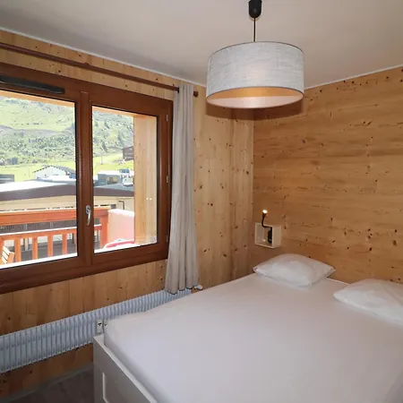 Confort 4 Pers, Balcon Sud, Proche Pistes Et Commerces, Wifi Inclus - Fr-1-502-406